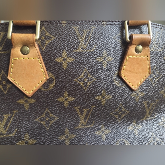 ✅️ Authentic Louis Vuitton ALMA PM - Picture 16 of 16